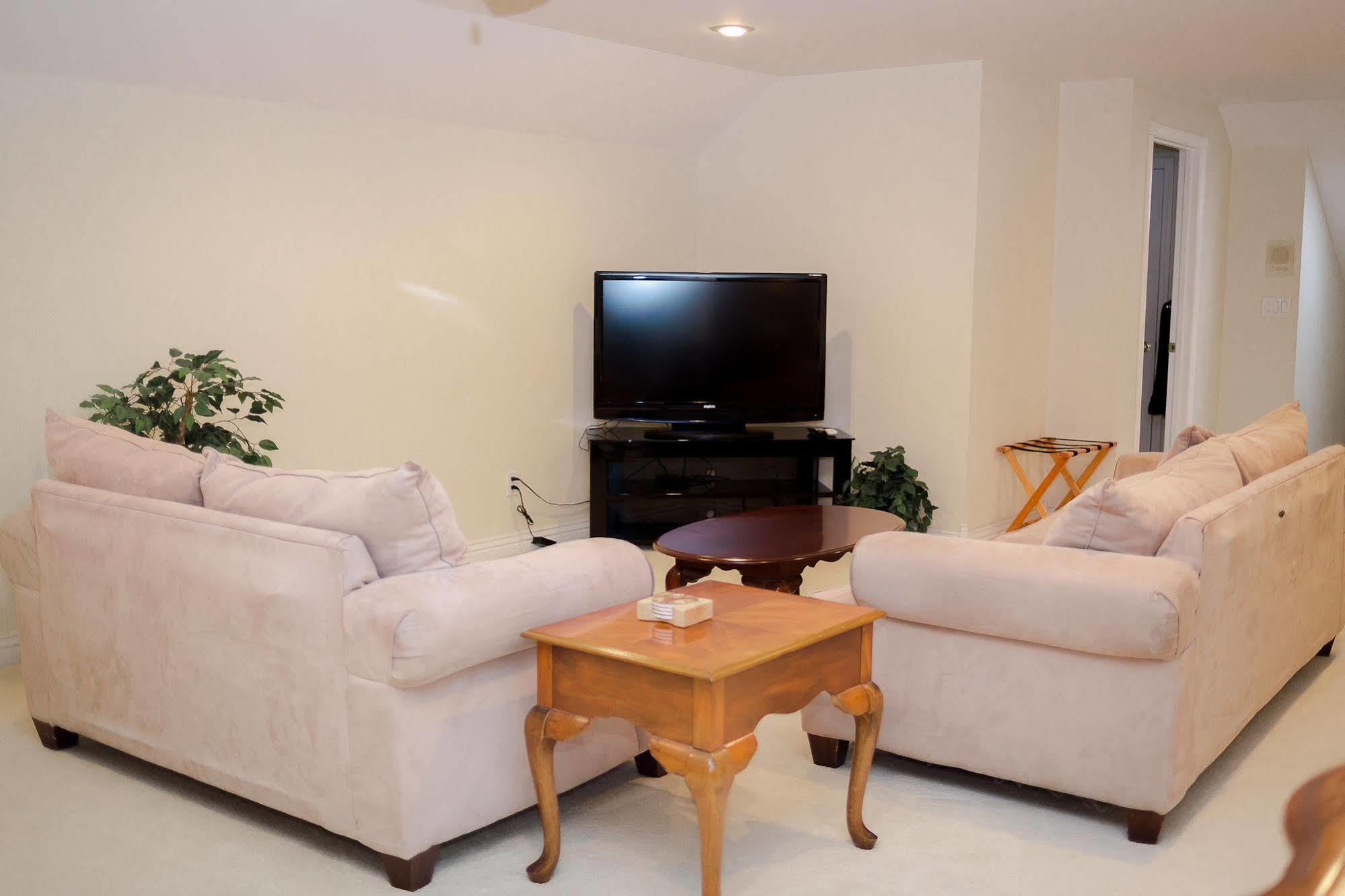 Apartamento Lafayette Grand Manor Waynesville Exterior foto